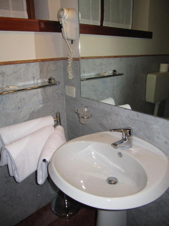 Albergo Ristorante Merica Sommacampagna Pokój zdjęcie